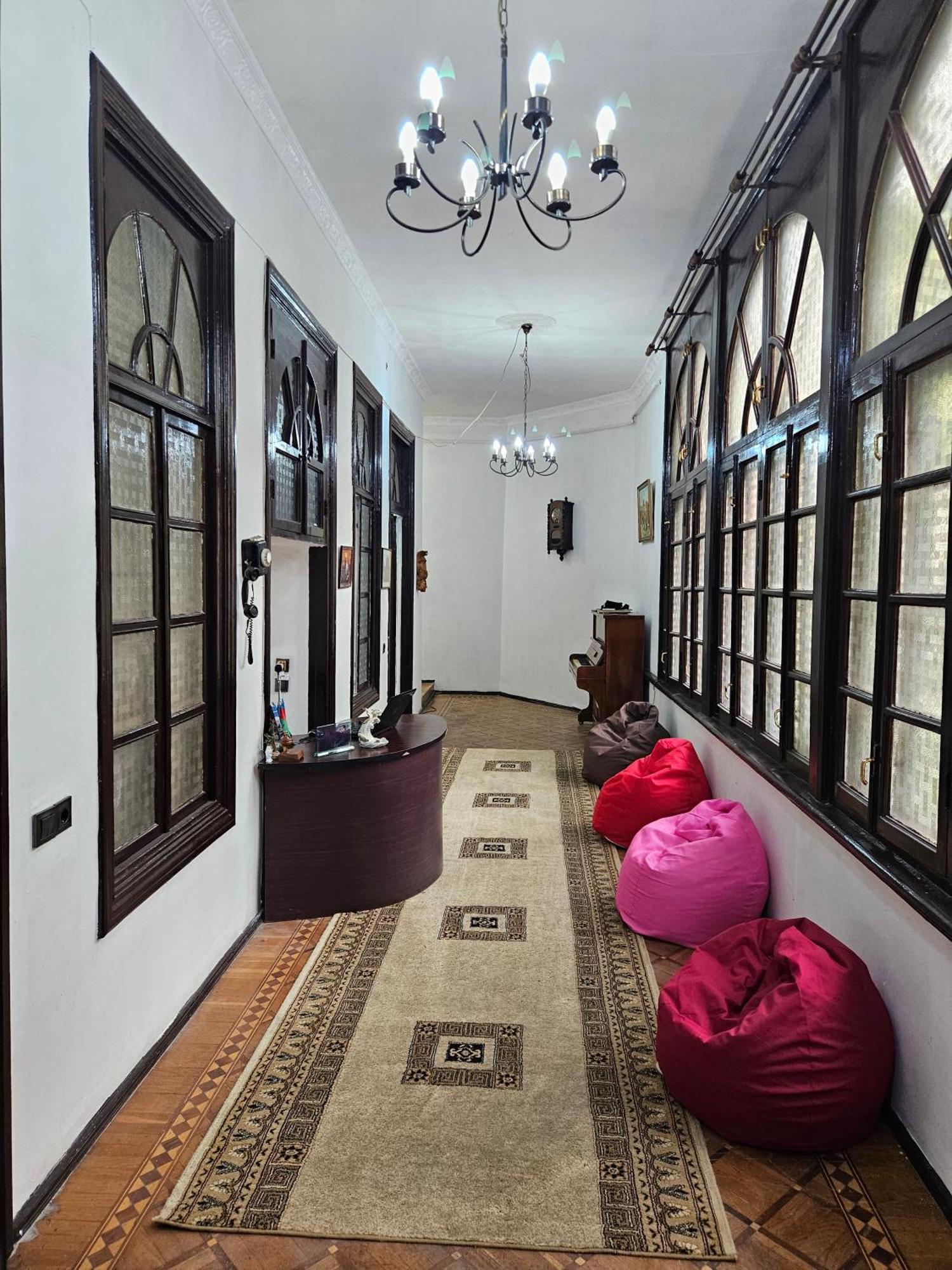 Freestyle Hostel Баку Экстерьер фото