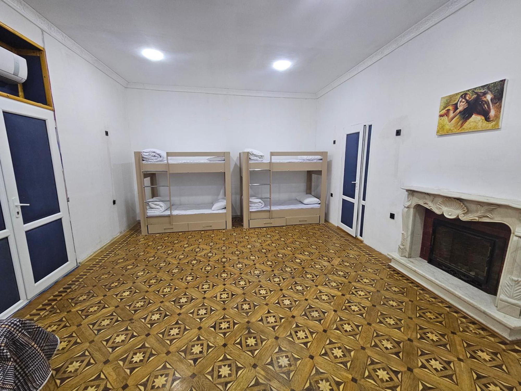 Freestyle Hostel Баку Экстерьер фото